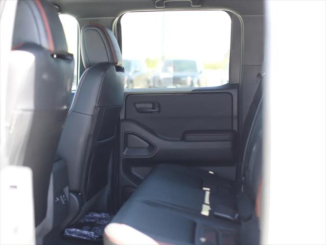 2026 Nissan Frontier Crew Cab Long Bed PRO-4X 4x4