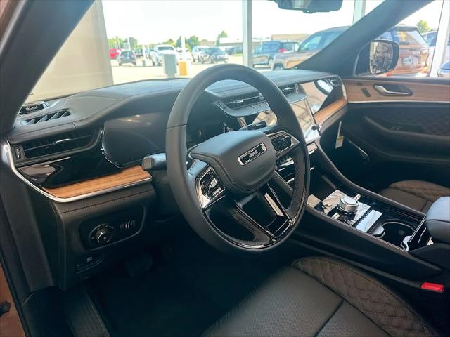 2026 Jeep Grand Cherokee L Summit 4x4
