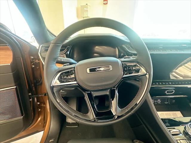 2026 Jeep Grand Cherokee L Summit 4x4