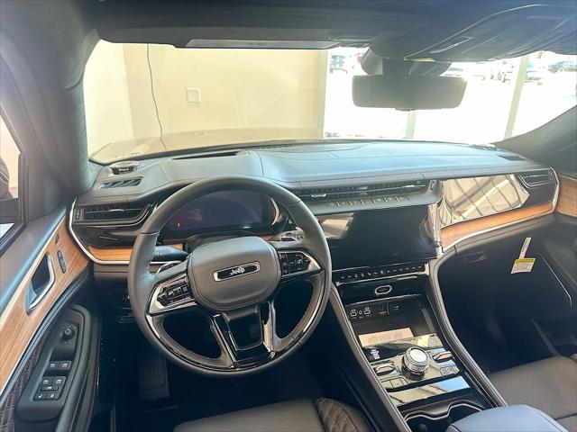 2026 Jeep Grand Cherokee L Summit 4x4