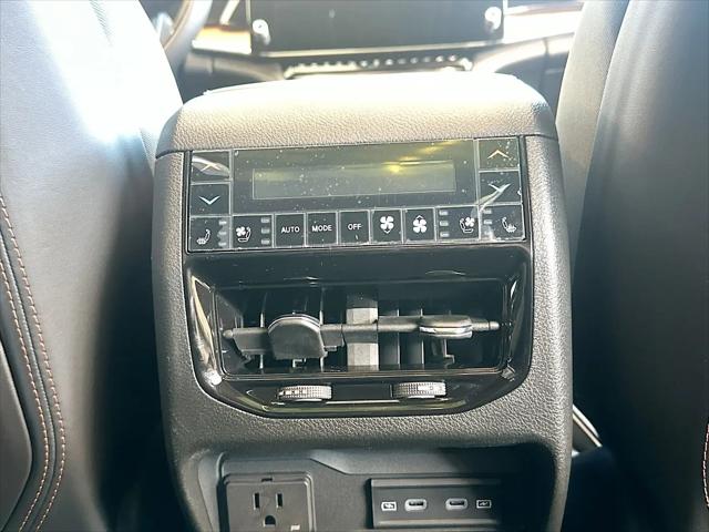 2026 Jeep Grand Cherokee L Summit 4x4