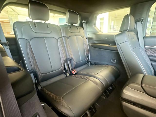 2026 Jeep Grand Cherokee L Summit 4x4