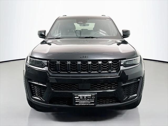 2026 Jeep Grand Cherokee Altitude 4x4