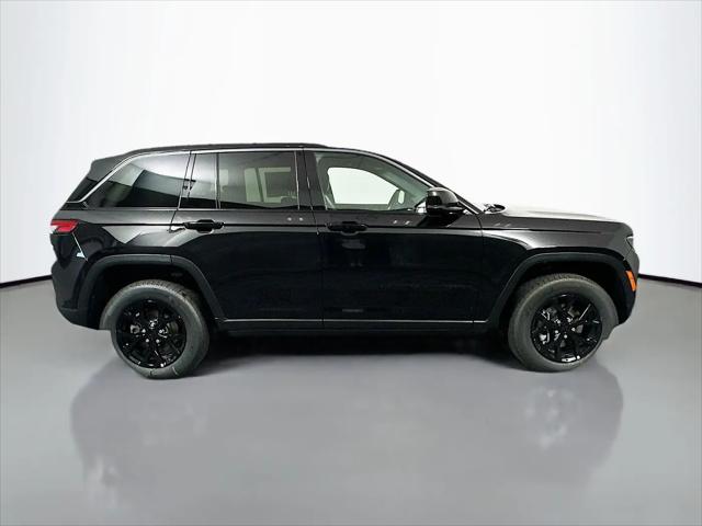2026 Jeep Grand Cherokee Altitude 4x4