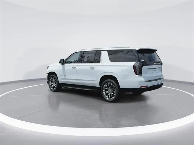 2026 Chevrolet Suburban LT, 4WD