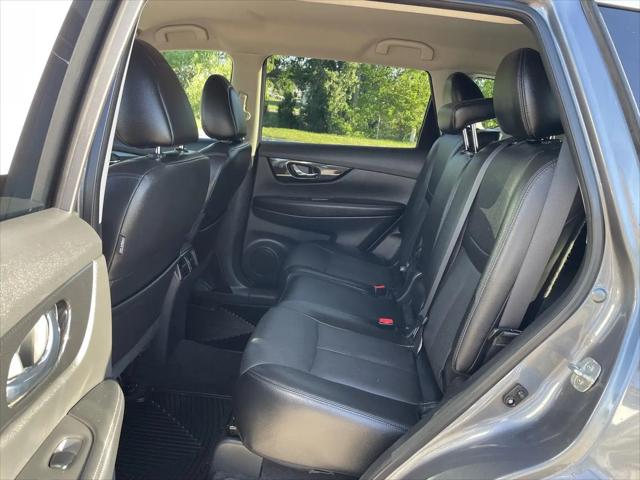 2017 Nissan Rogue SL