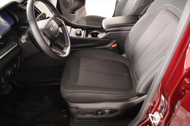 2025 Jeep Grand Cherokee L Laredo 4x4