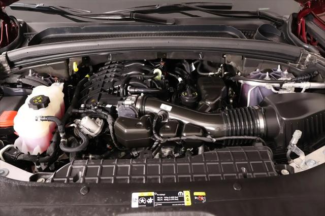 2025 Jeep Grand Cherokee L Laredo 4x4