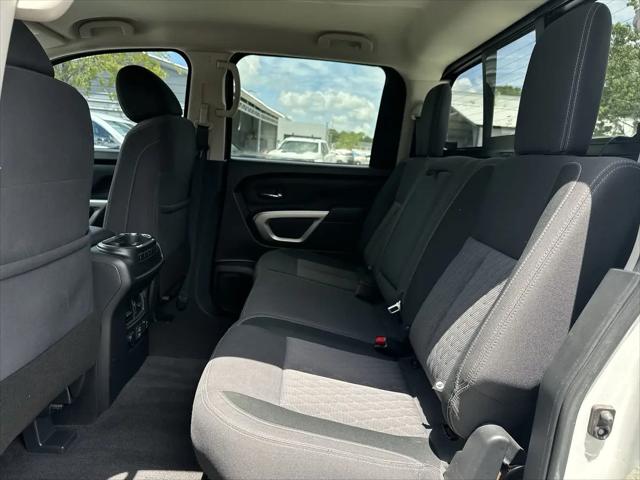 2021 Nissan Titan Crew Cab SV 4x2