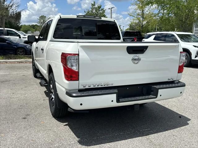 2021 Nissan Titan Crew Cab SV 4x2