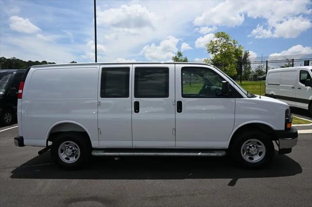 2025 Chevrolet Express Cargo Van RWD 2500 Regular Wheelbase WT