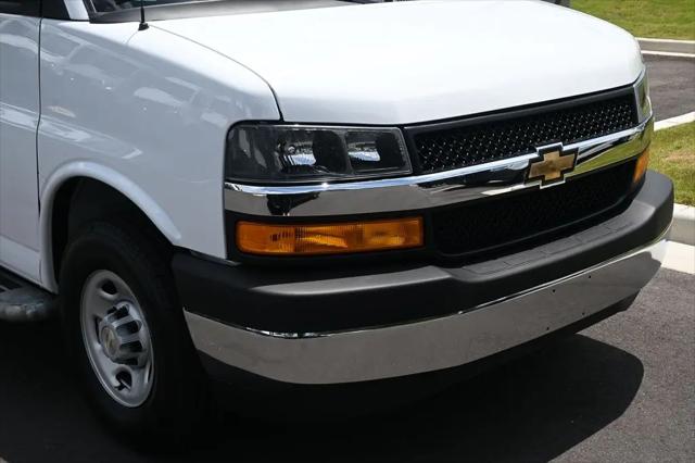 2025 Chevrolet Express Cargo Van RWD 2500 Regular Wheelbase WT