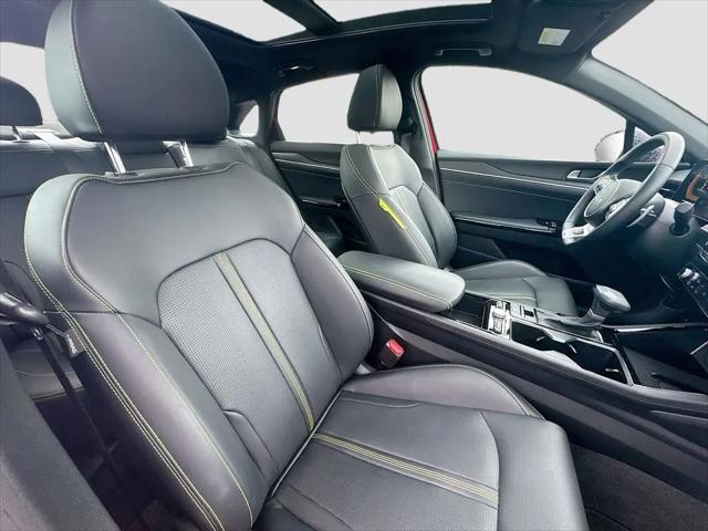 2025 Kia K5 GT