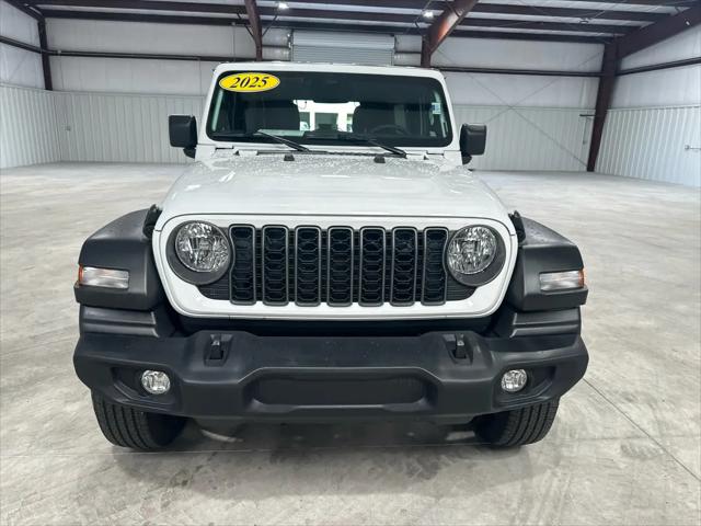 2025 Jeep Wrangler 4-Door Summit 4x4