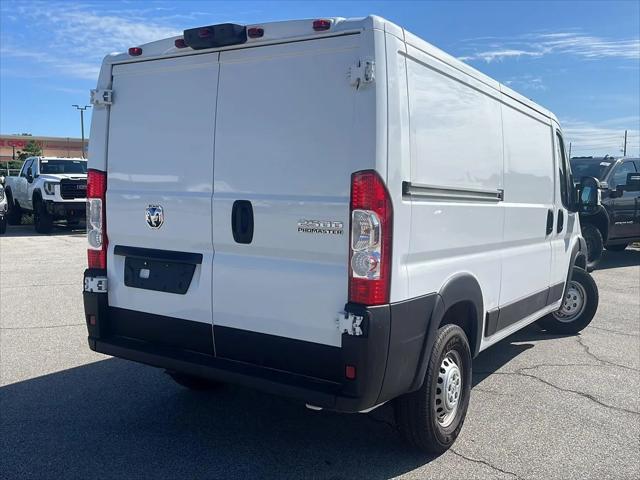 2025 Ram ProMaster 2500 Cargo Van Tradesman Low Roof 136" WB w/Pass Seat
