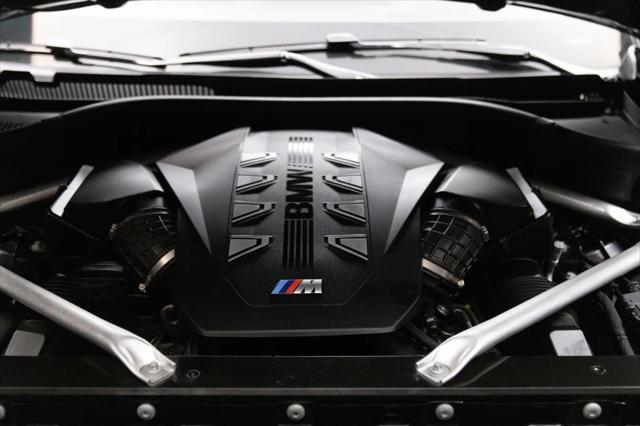 2024 BMW X5 M60i