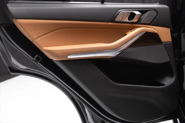 2024 BMW X5 M60i