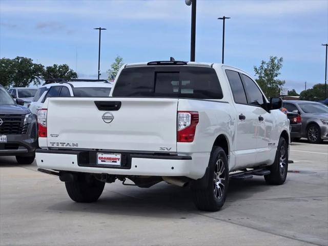 2023 Nissan Titan Crew Cab SV 4x2
