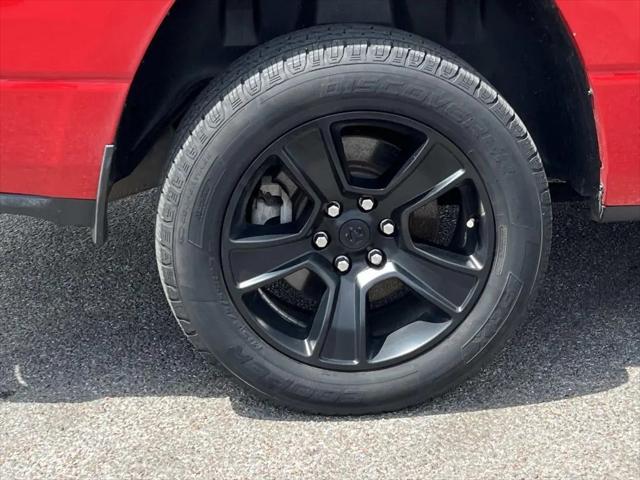2020 Ram 1500 Big Horn Crew Cab 4x4 5'7" Box
