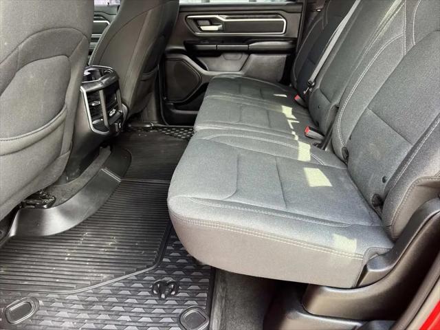 2020 Ram 1500 Big Horn Crew Cab 4x4 5'7" Box