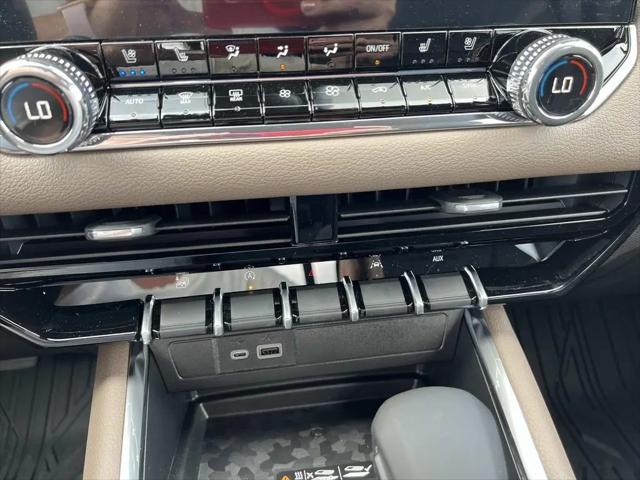 2026 GMC Canyon Denali, 4WD