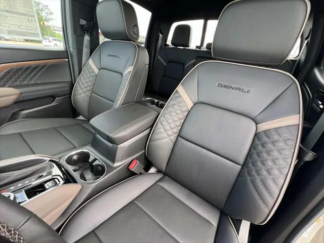 2026 GMC Canyon Denali, 4WD