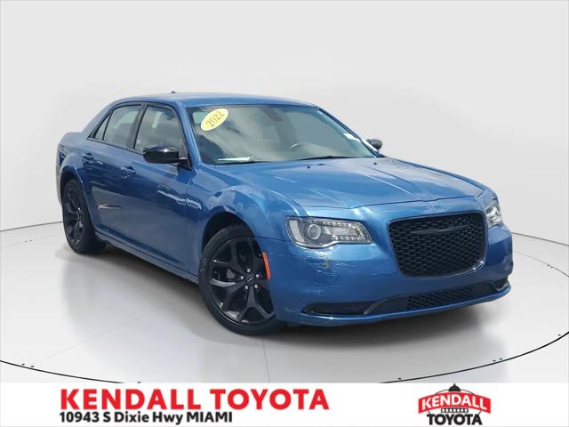2022 Chrysler 300 Touring for sale in Miami, FL