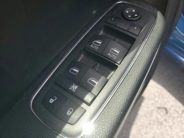 2022 Chrysler 300 Touring