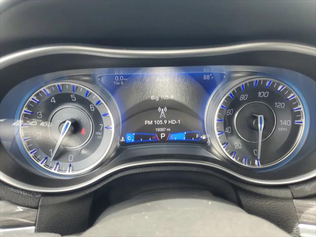 2022 Chrysler 300 Touring