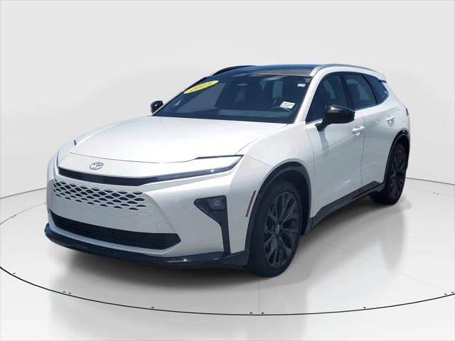 2025 Toyota Crown Signia Limited