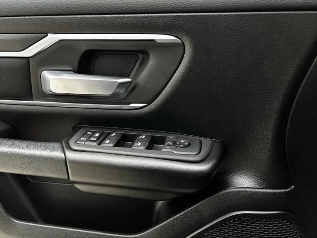 2025 Ram 1500 Lone Star Crew Cab 4x4 5'7" Box
