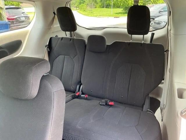 2017 Chrysler Pacifica Touring