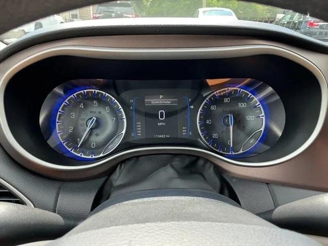 2017 Chrysler Pacifica Touring