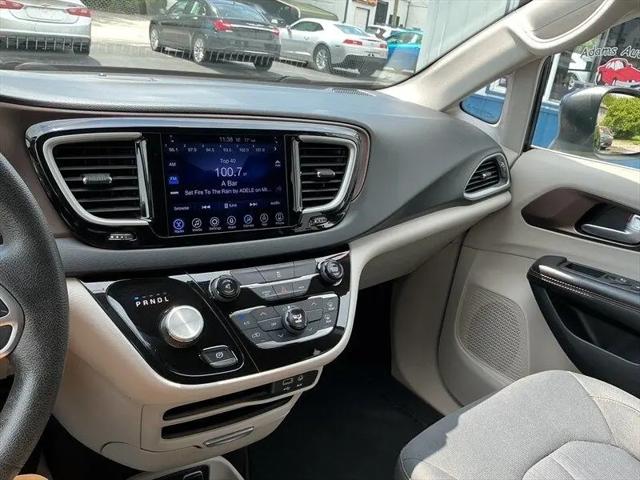2017 Chrysler Pacifica Touring