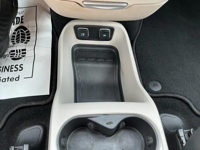 2017 Chrysler Pacifica Touring