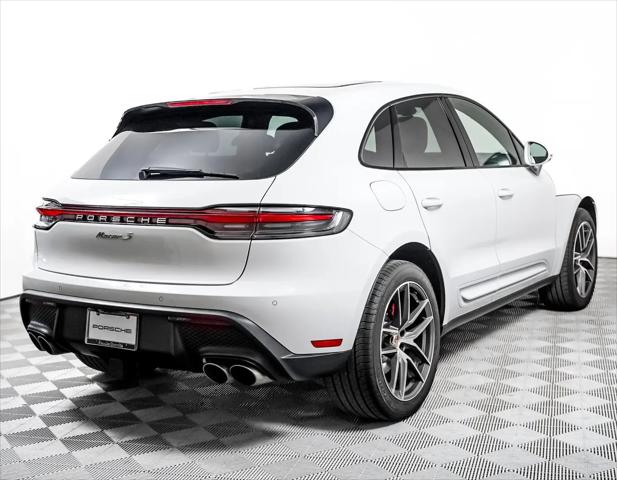 2024 Porsche Macan S