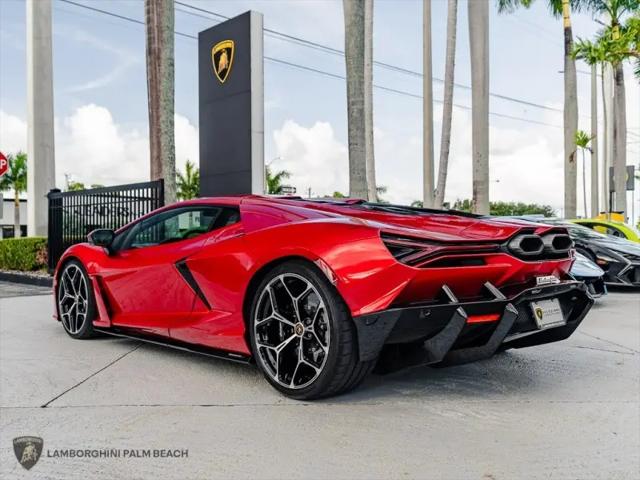 2025 Lamborghini Revuelto Revuelto