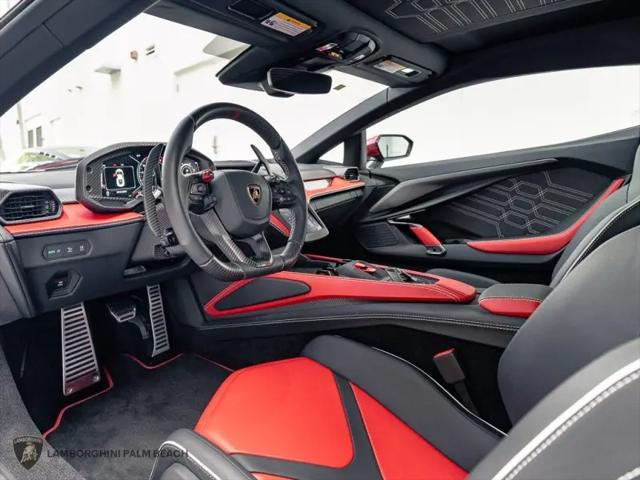 2025 Lamborghini Revuelto Revuelto