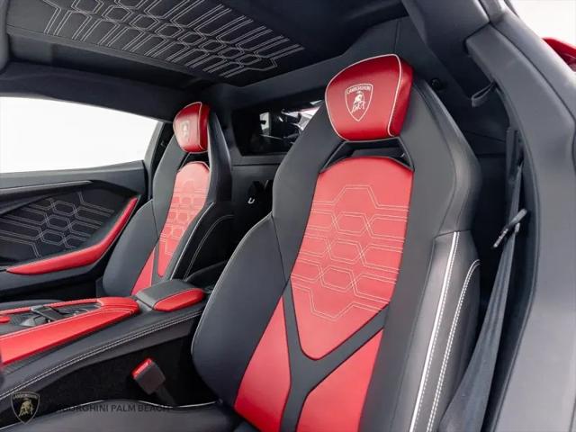 2025 Lamborghini Revuelto Revuelto