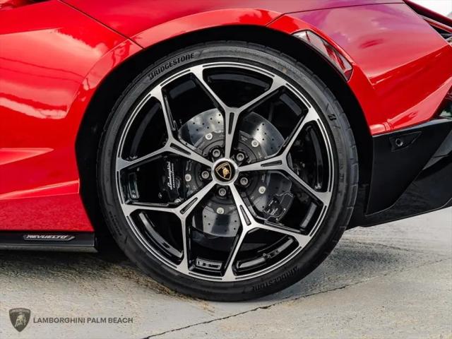 2025 Lamborghini Revuelto Revuelto