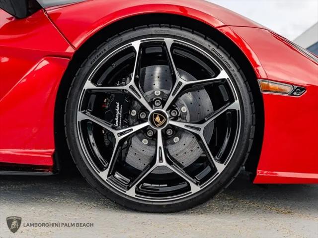 2025 Lamborghini Revuelto Revuelto