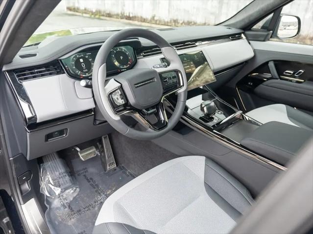 2025 Land Rover Range Rover Sport P635 SV Edition Two