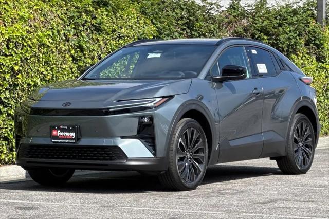 2026 Toyota C-HR XSE