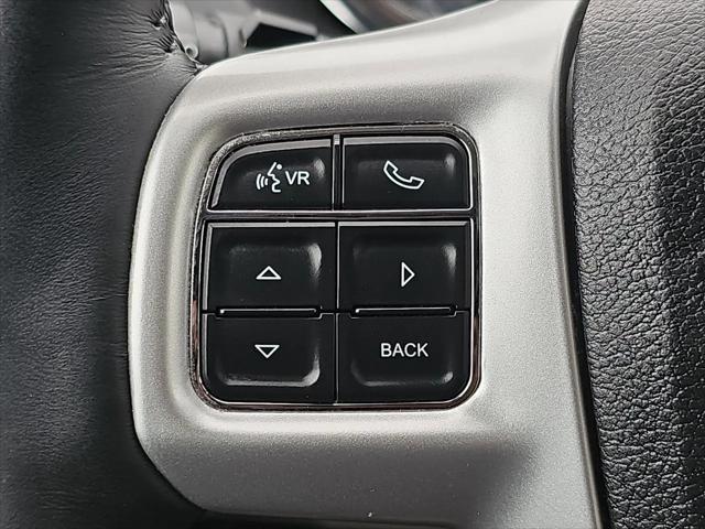 2016 Chrysler Town & Country Touring-L Anniversary Edition