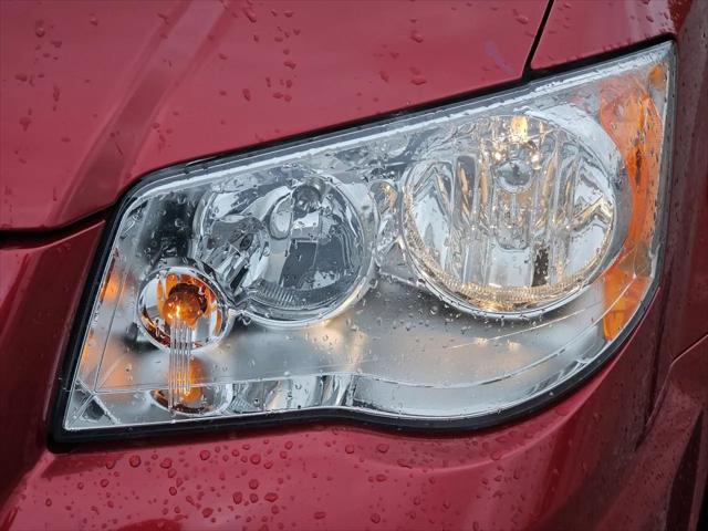 2016 Chrysler Town & Country Touring-L Anniversary Edition