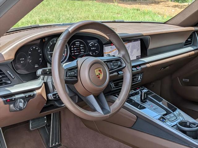 2021 Porsche 911 Carrera