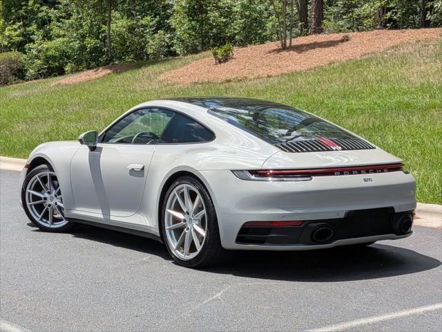 2021 Porsche 911 Carrera