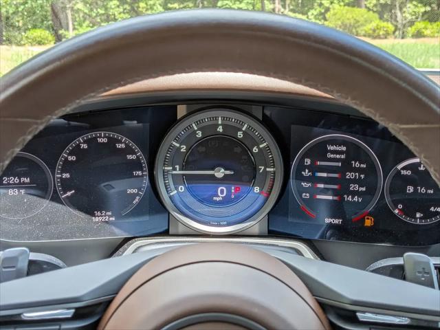 2021 Porsche 911 Carrera