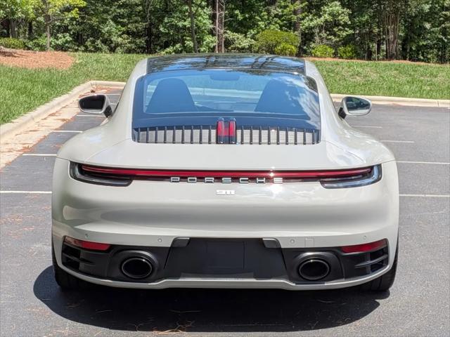 2021 Porsche 911 Carrera