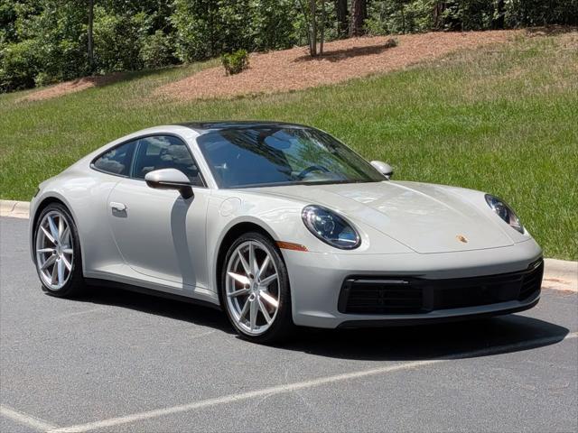 2021 Porsche 911 Carrera